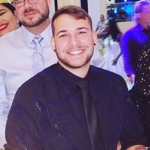 Meet your Posher, Robert